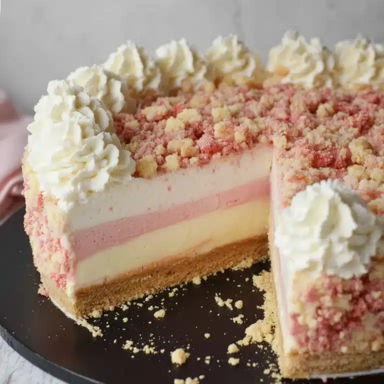 Strawberry Crunch Cheesecake Recipe