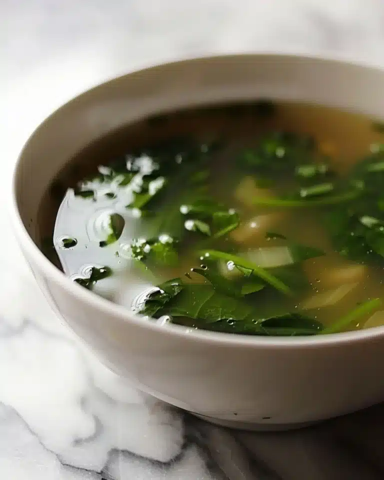 Summer Spinach & Zucchini Soup Recipe